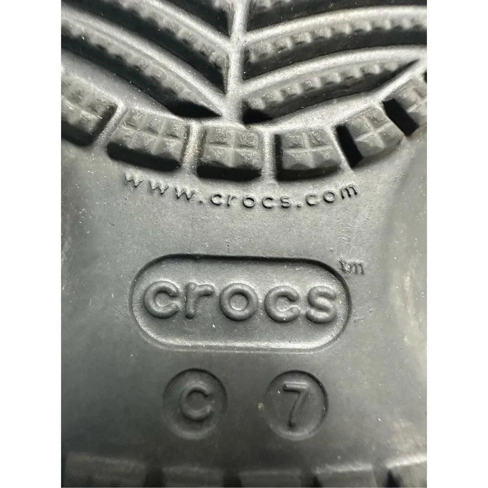 Crocs Classic Clog Size C7 Black 206990-001 Unisex Little Kids